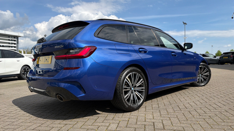 BMW 3 Series 320i M Sport 5dr Step Auto Petrol Estate